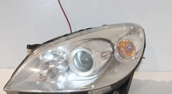 Mercedes-Benz B W245 Headlight/headlamp A1698201761
