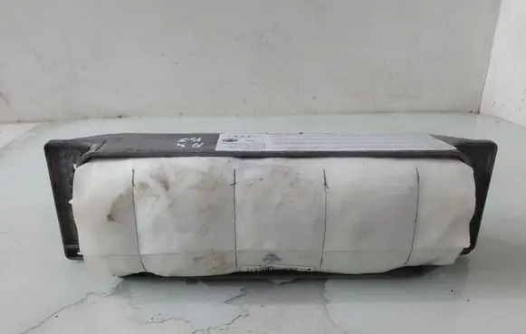 Audi A4 S4 B7 8E 8H Passenger airbag 8E1880204B