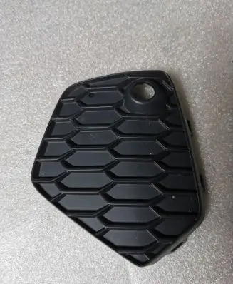 Audi A3 8Y Front bumper lower grill 8Y0807681