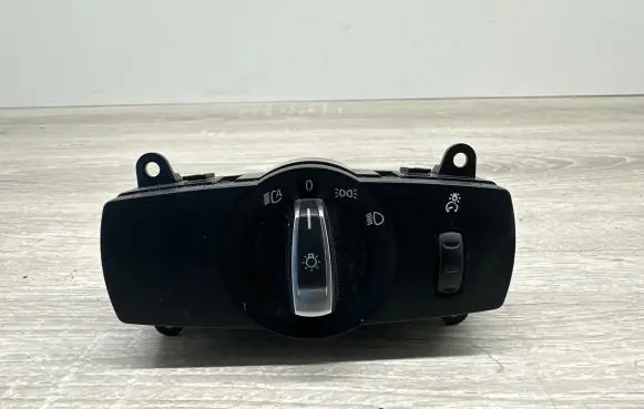 BMW 7 F01 F02 F03 F04 Light switch 9204068 221300023451004