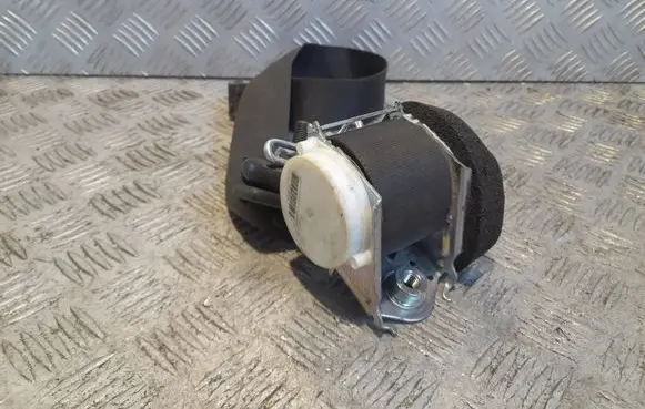 Ford S-MAX Rear seatbelt 611B68M