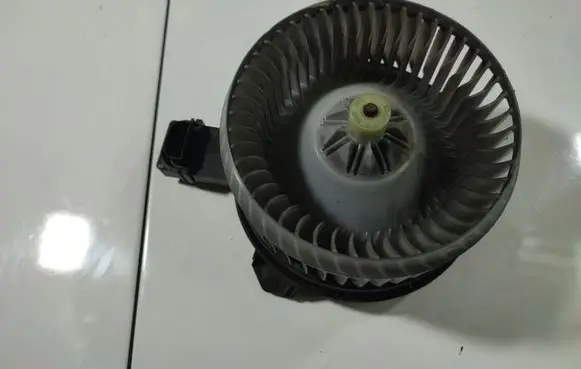 Honda Civic IX Heater fan/blower 