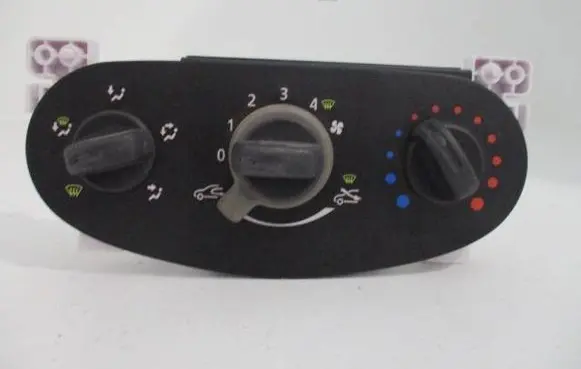 Dacia Sandero Climate control unit CPX90PH2HG T1001640A 51809100