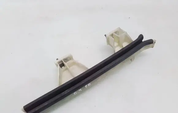 Citroen C4 Grand Picasso Front door windshield rail 9654091580