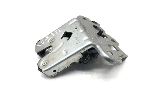 Audi A6 S6 C6 4F Tailgate/trunk/boot lock/catch/latch 8K9827595