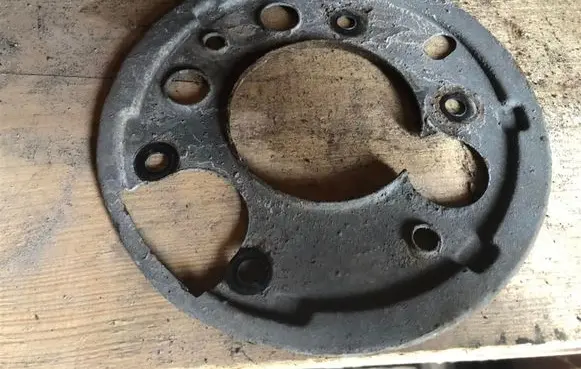 Volkswagen II LT Rear brake disc plate dust cover 