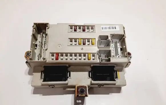 Chrysler 200 Central body control module 