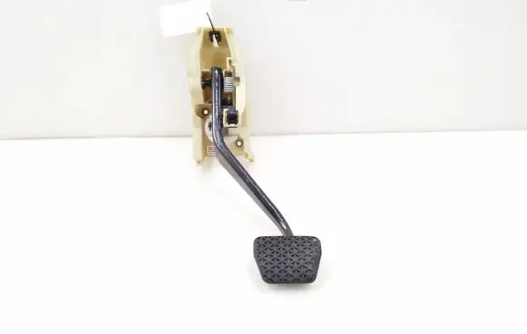 BMW X6 E71 Brake pedal 6791900