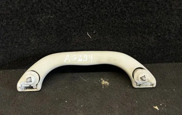 Volkswagen PASSAT B5.5 Front interior roof grab handle 3B0857607