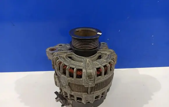 Volvo XC90 Generator/alternator 30659580 36010604