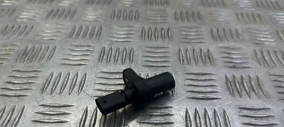 Toyota Avensis T270 Camshaft position sensor 780309301