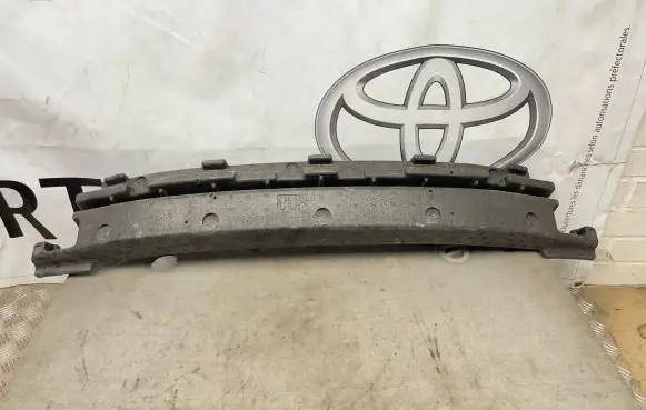 Front bumper foam support bar