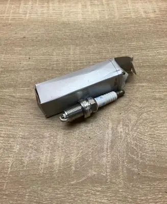 KIA Ceed Spark plug S1881411051
