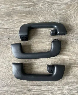KIA Pro Cee'd III A set of handles for the ceiling DSD