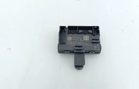 Audi A5 Door control unit/module 4M0959792H 4M0959792F