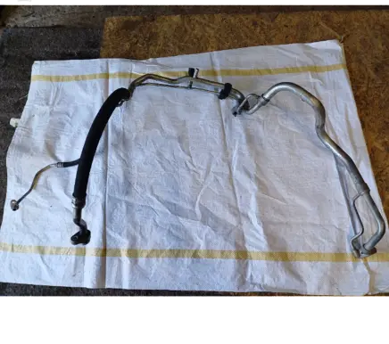 Volkswagen PASSAT B8 Air conditioning (A/C) pipe/hose 5Q0820743M 000350776