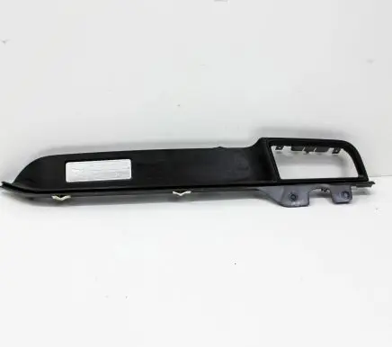 Ford Mustang VI Dashboard glove box trim FR3B63044B88