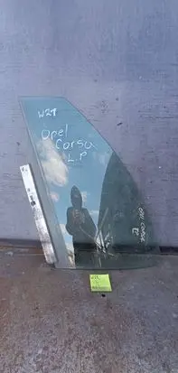 Opel Corsa C Front door window glass four-door 1212123
