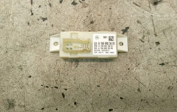 Mercedes-Benz GL X166 Light module LCM A1669003401 28323277 A1669029801