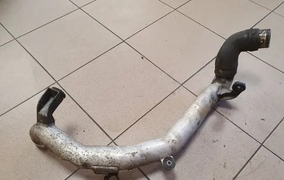 Skoda Octavia Mk2 (1Z) Intercooler hose/pipe 3C0145840D
