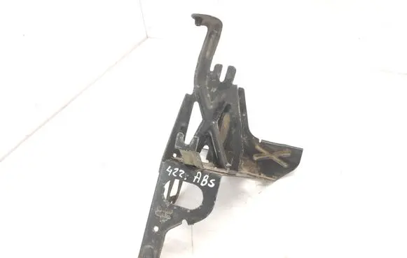 Volkswagen PASSAT B5 ABS pump bracket 8E0614119