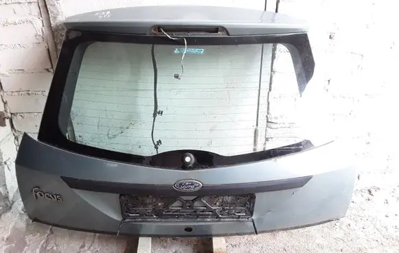 Ford Focus Tailgate/trunk/boot lid