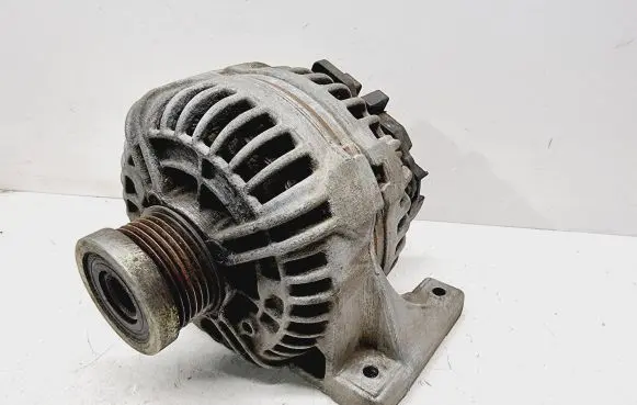 Volvo XC90 Generator/alternator 30667788 36050266