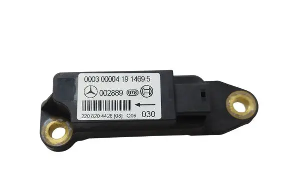 Mercedes-Benz S W220 Airbag deployment crash/impact sensor 2208204426 002889
