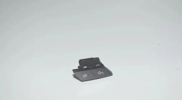 BMW 3 G20 G21 Central locking switch button 6820925 61316820925 5A95755