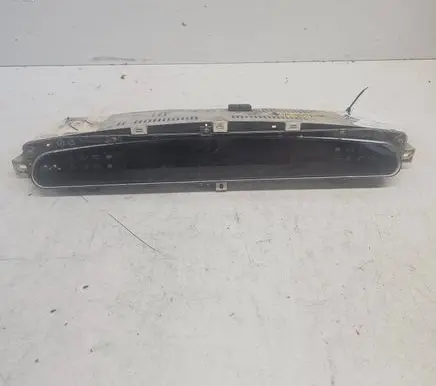 Speedometer (instrument cluster)