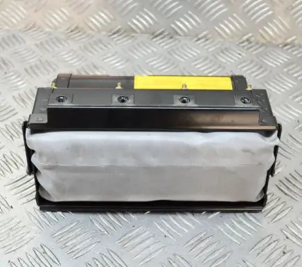 KIA Carens I Passenger airbag 0K2FA57K50