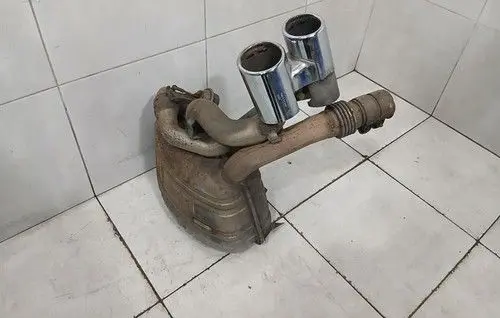 Porsche 911 997 Rear muffler/silencer tail pipe 99711161103