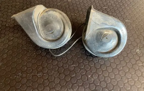 Peugeot 5008 Horn signal 70388