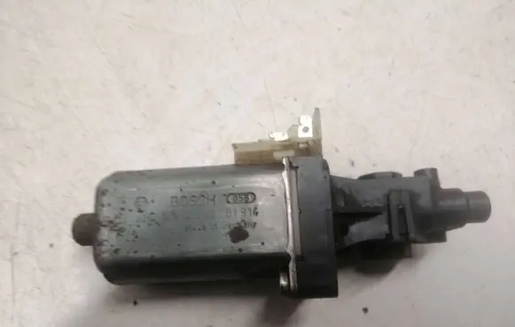 Saab 9-5 Seat adjustment motor 0390201914