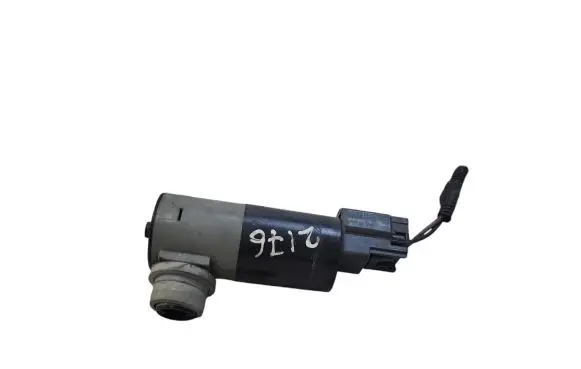 Volvo V40 Windscreen/windshield washer pump 140911A 1019873