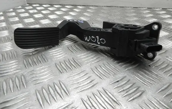 Mercedes-Benz EQC Accelerator throttle pedal A9103010200