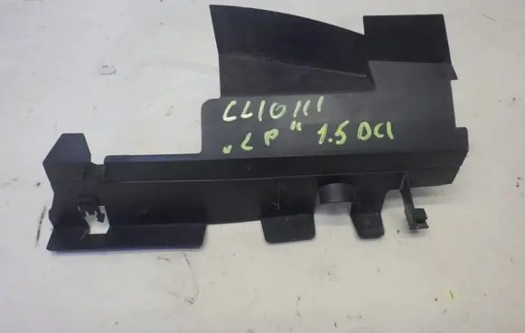 Renault Clio III Radiator trim 8200304289
