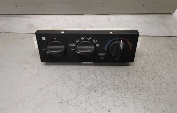 Jeep Grand Cherokee Climate control unit