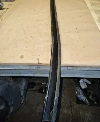 Mercedes-Benz Sprinter W906 Sliding door upper roller guide/hinge A9067660137