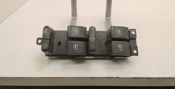 Volkswagen Golf IV Electric window control switch 1J4959857B F005S00072 2820516