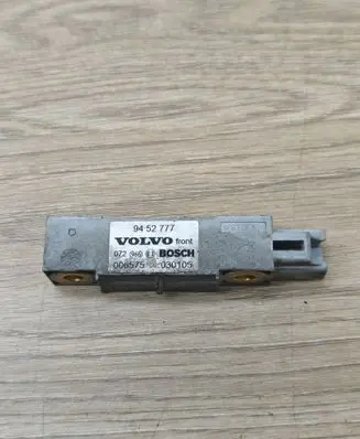 Volvo S80 Airbag deployment crash/impact sensor 9452777 006575 030105