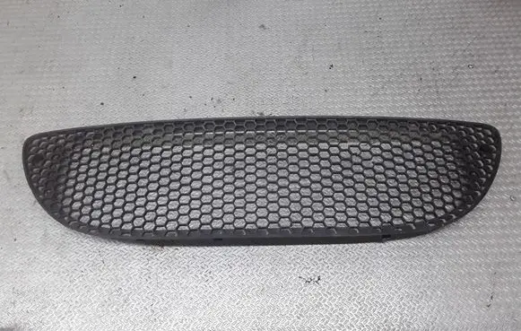 Seat Altea XL Front bumper lower grill 5P0853667A