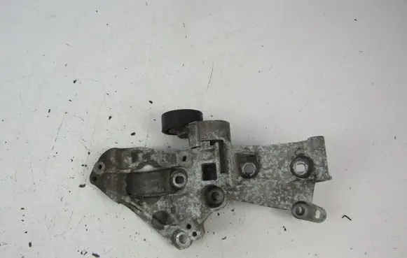 Renault Scenic II - Grand scenic II Generator/alternator bracket 