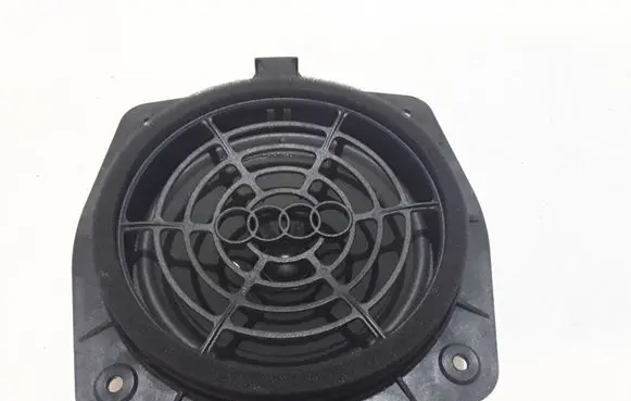 Audi TT TTS Mk2 Rear door speaker 8J0035411
