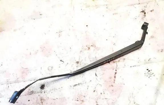 Toyota C-HR I Front wiper blade arm
