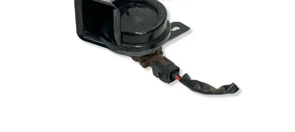 Nissan Qashqai J12 Horn signal 256106UA1A 46069