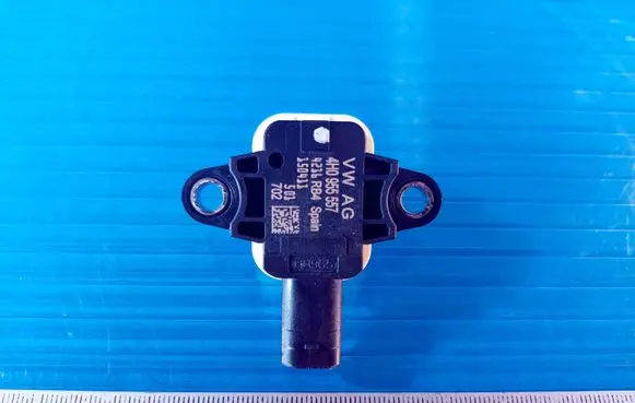 Audi A6 S6 C7 4G Airbag deployment crash/impact sensor 4H0955557 4216RB4 150411