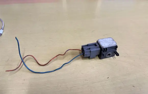 Hyundai Santa Fe Airbag deployment crash/impact sensor 9592028000