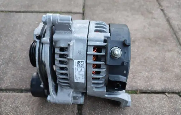 BMW X3 G01 Generator/alternator 8634166