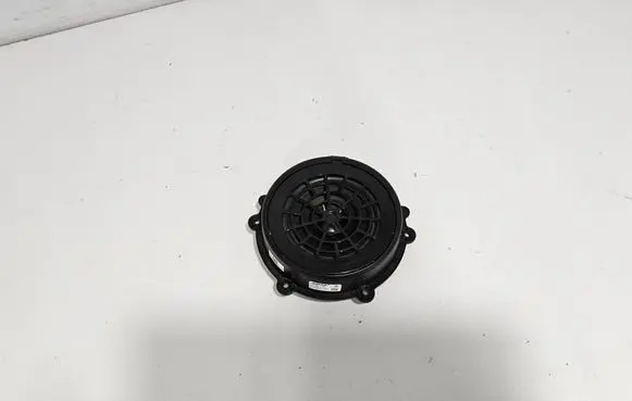 Porsche Cayenne (9Y0 9Y3) Rear door speaker 971035453D 971035453